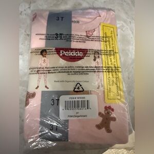 NWT Pekkle 3T  Pink Gingerbread Kids Pajama Set